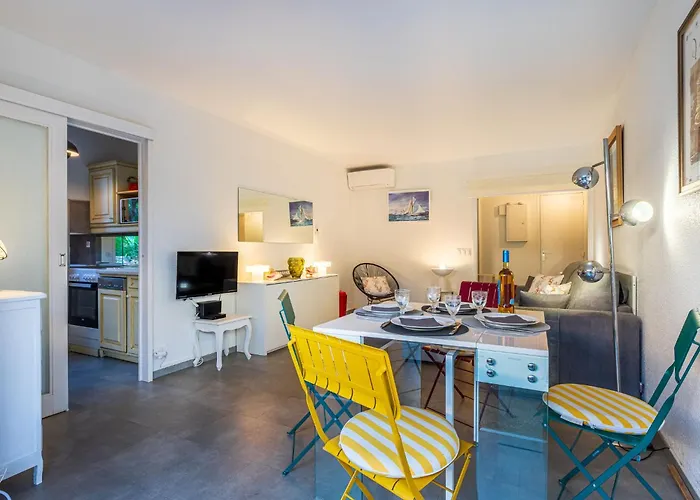 Du Bailli-3 By Interhome Saint-Tropez